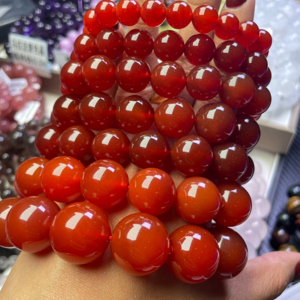 高品红玛瑙圆珠男女款10-20mm珠径经典手串