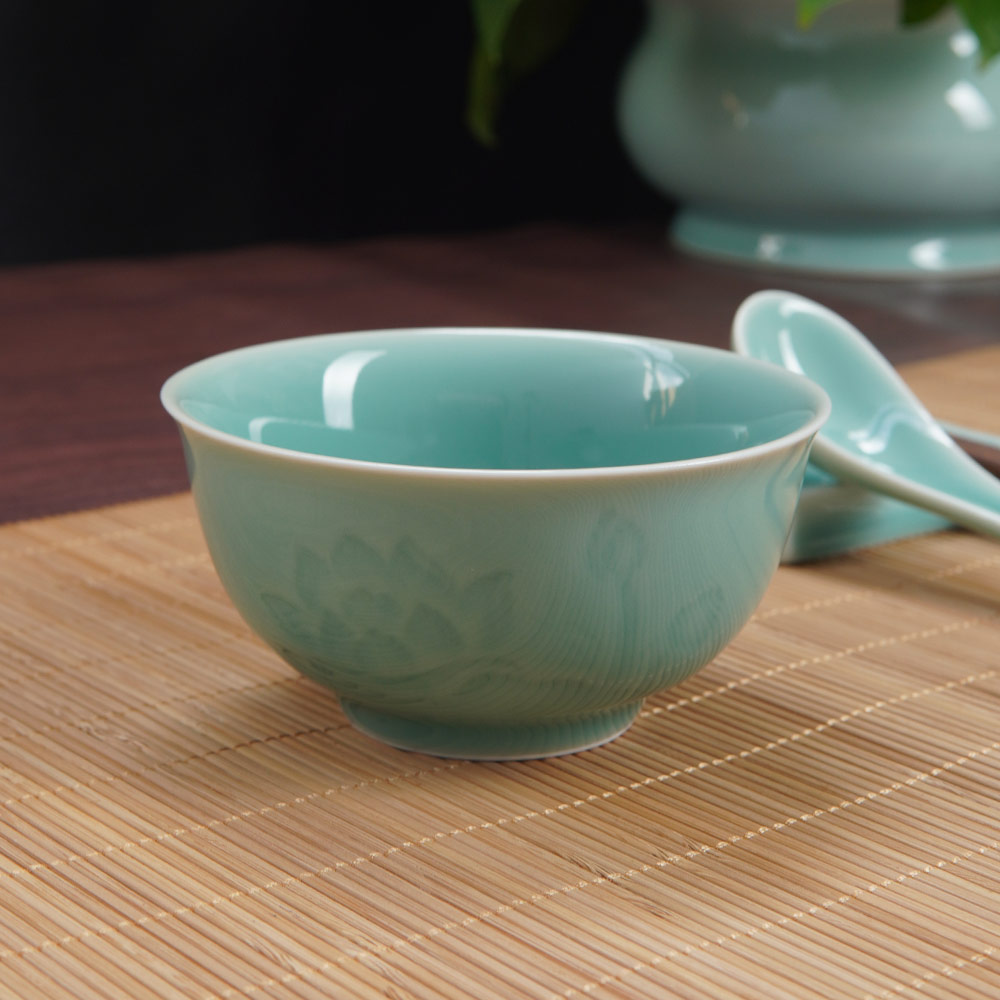 小米茶器 龙泉窑米饭碗陶瓷碗家用中式荷花碗新款高档圆形碗