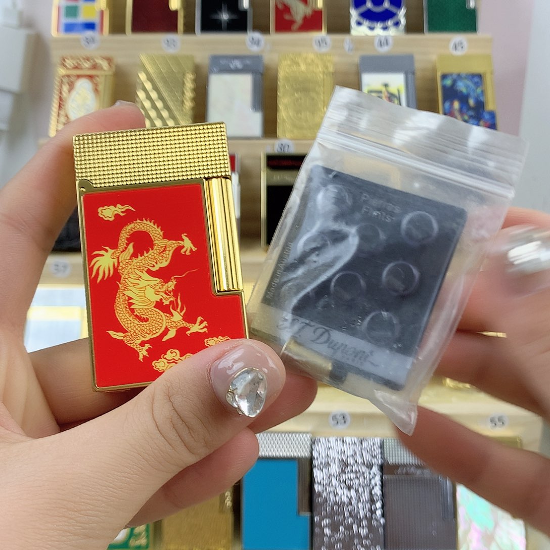 金色龙年 ➕一包火石其他不要