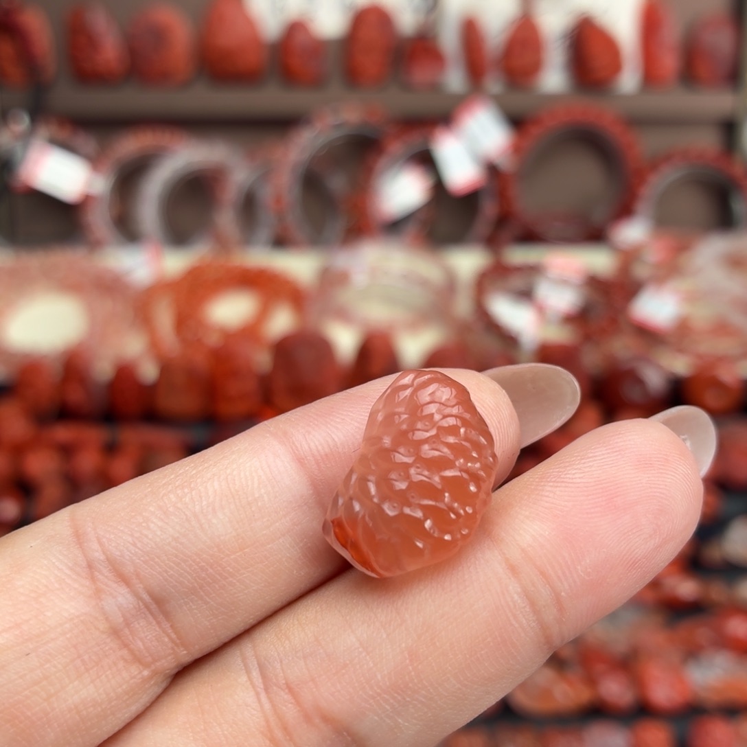 南红玛瑙未镶嵌颈饰橘子瓣