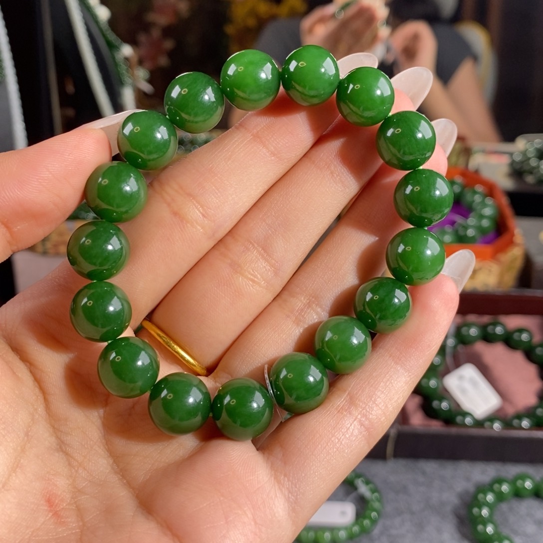 和田玉（碧玉）未镶嵌手串