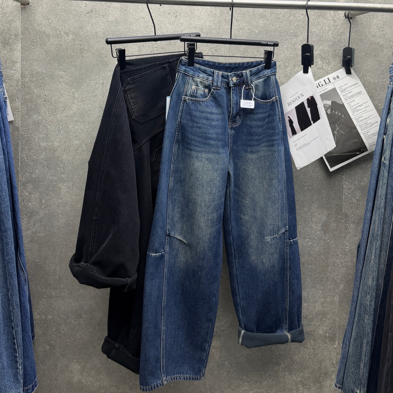 TING GE 内里加绒款~冬季新款高腰线条显瘦设计弯刀牛仔裤 7867