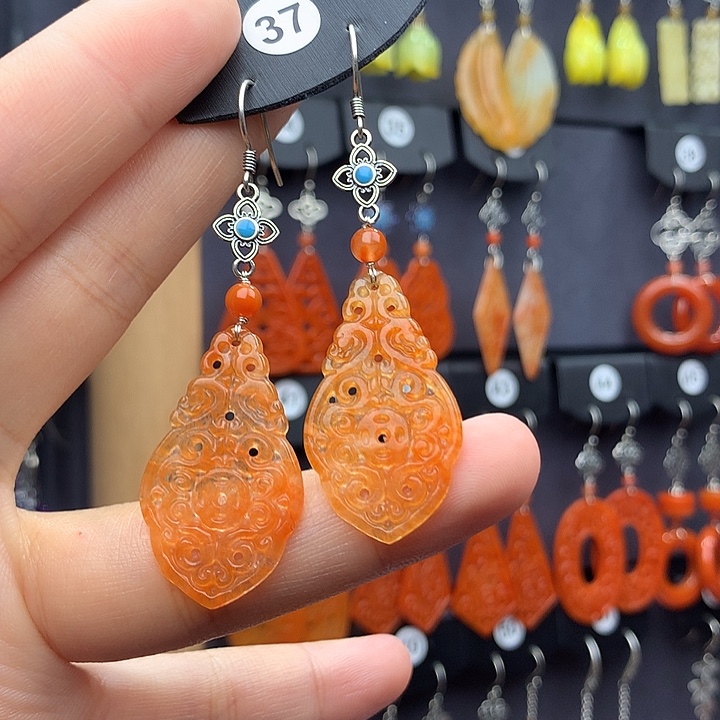 翡翠耳饰银S925镶嵌5555