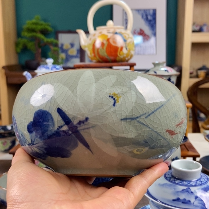 瓷片手工制作工艺精湛等特点为