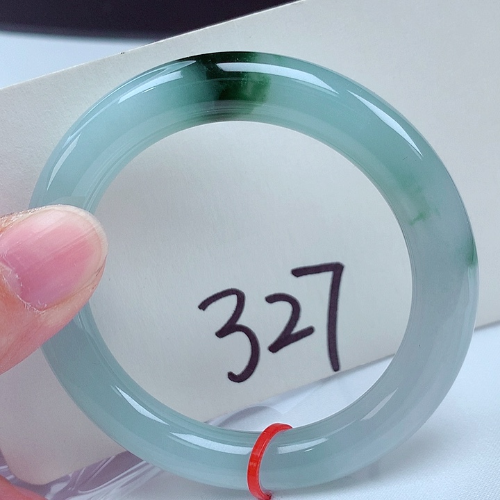 翡翠未镶嵌手镯翡翠