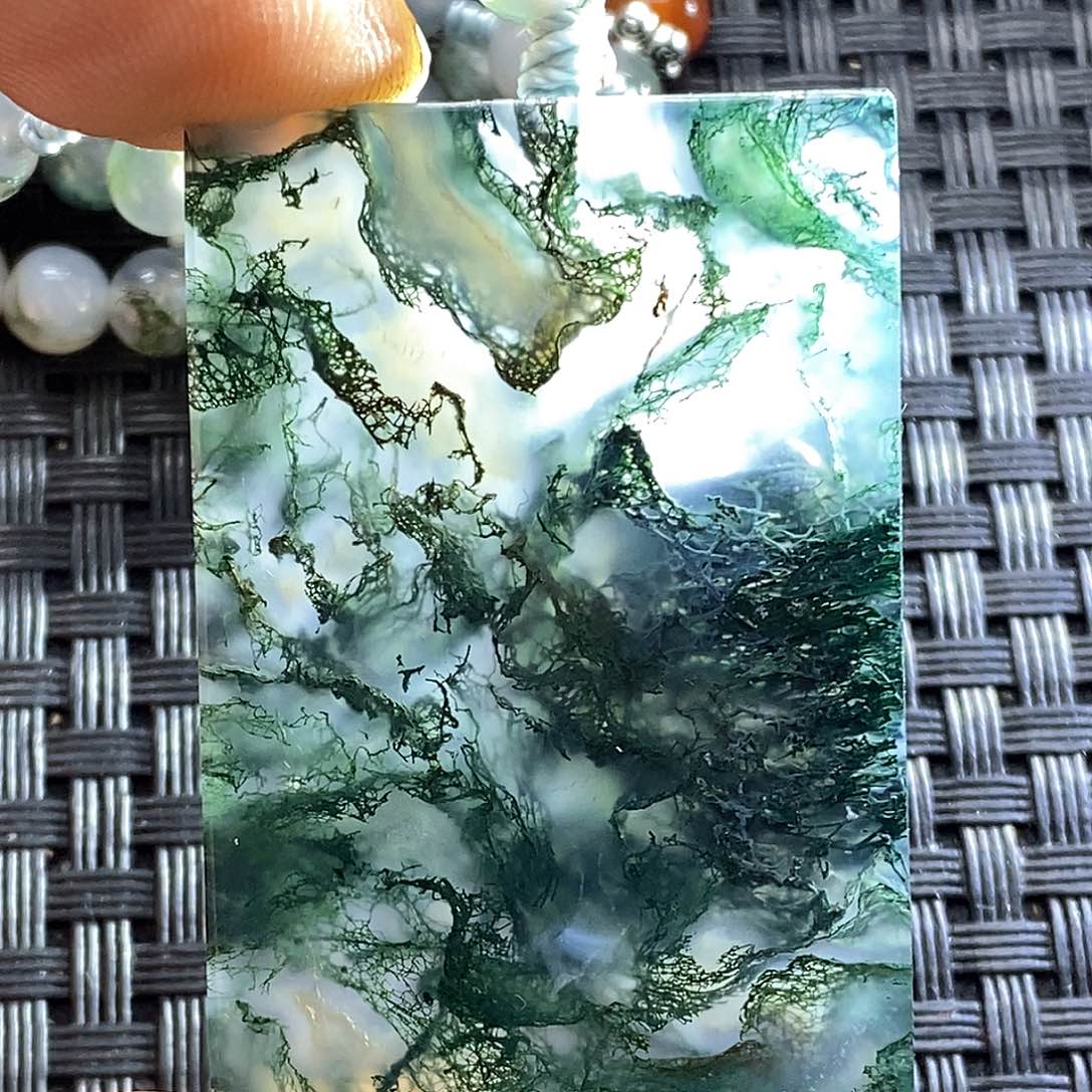 未镶嵌颈饰玛瑙/玉髓大**狼