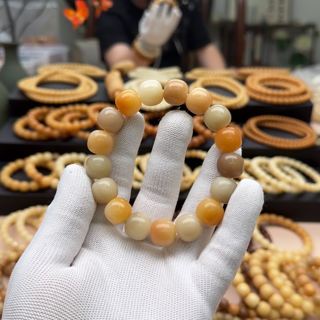 【闪购商品】菩提根/象牙果手串13×14 5年 花皮多宝 鬼工