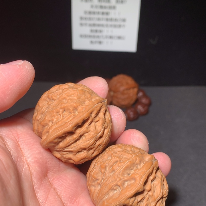 文玩核桃吊坠40铁锤090