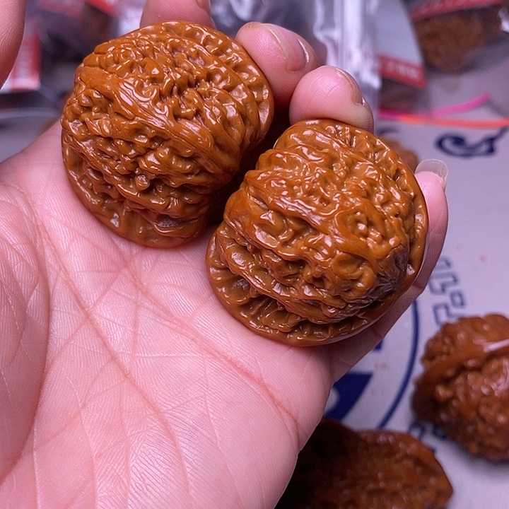 平***人吊坠文玩核桃狮子