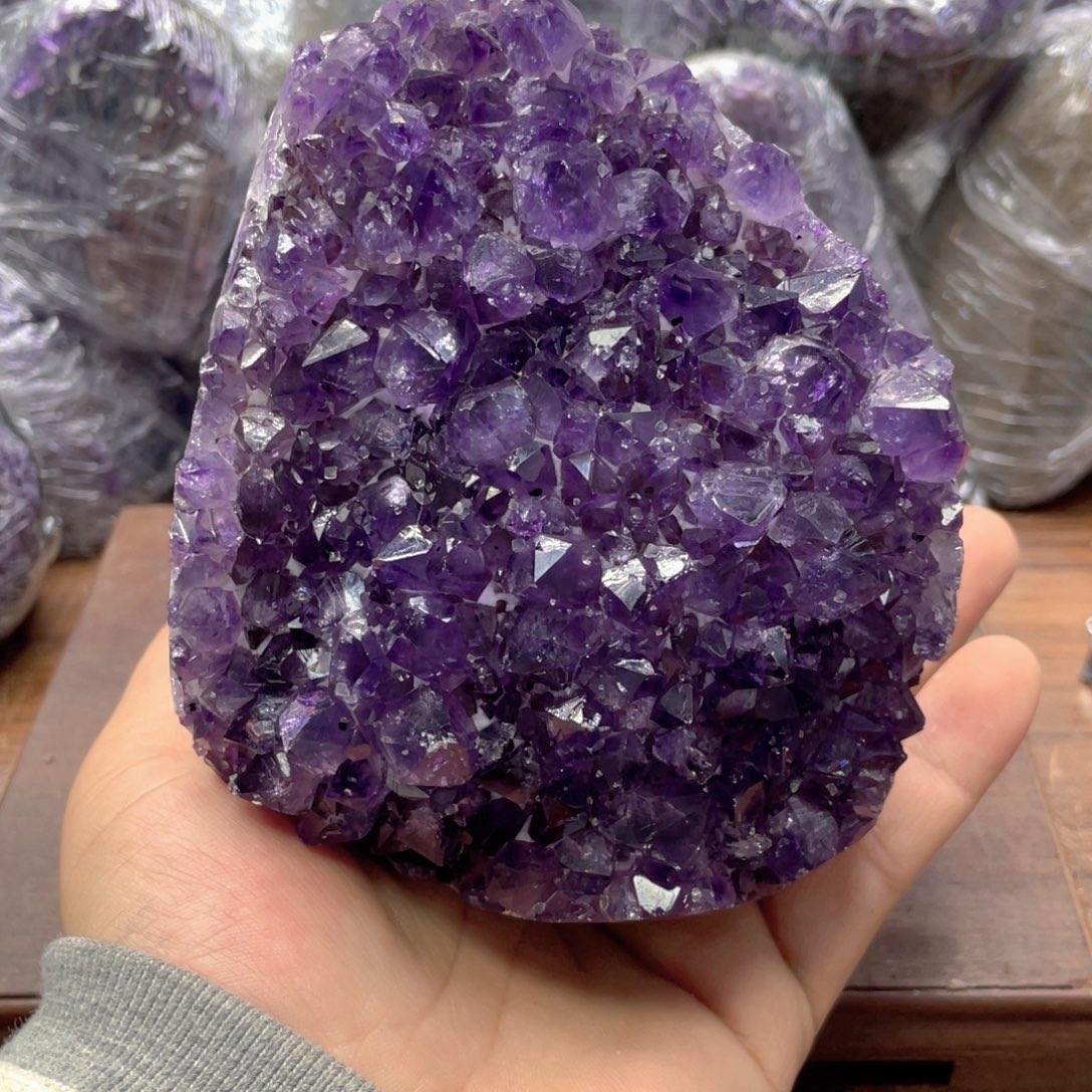 木***阳未镶嵌大型摆件（非配饰）水晶