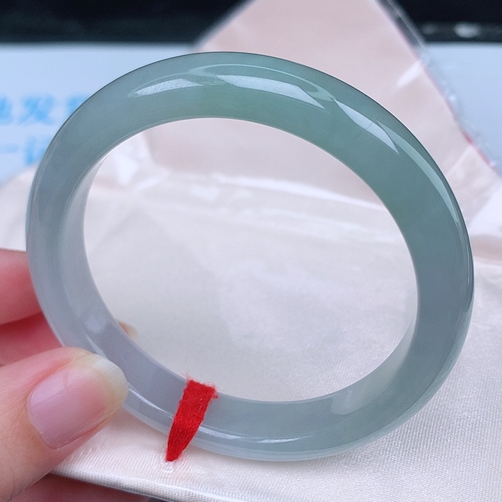 翡翠未镶嵌手镯天然