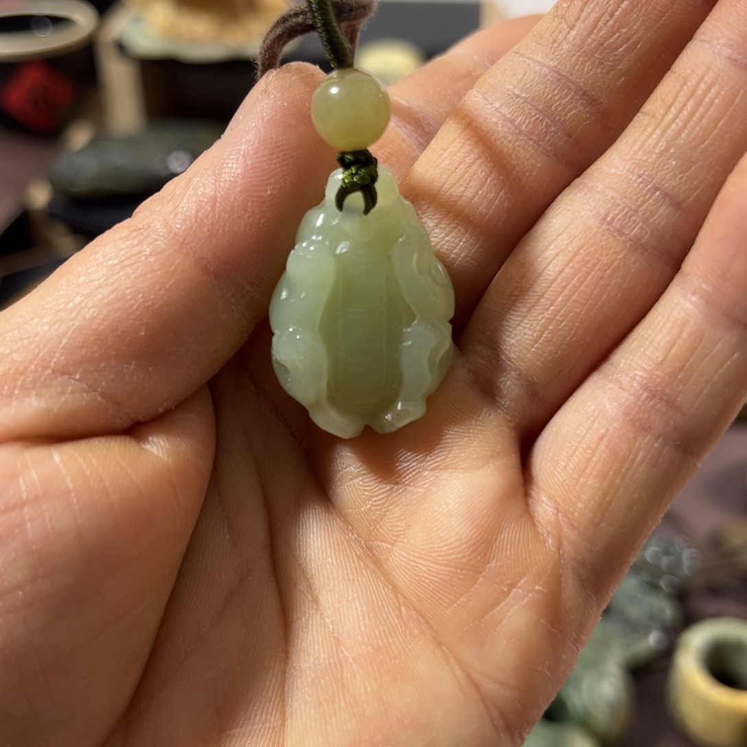 曹***华岫岩老玉（透闪石质玉）未镶嵌挂件