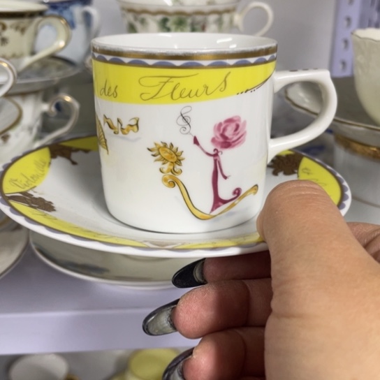 那***年金葡萄瓷器欢迎您