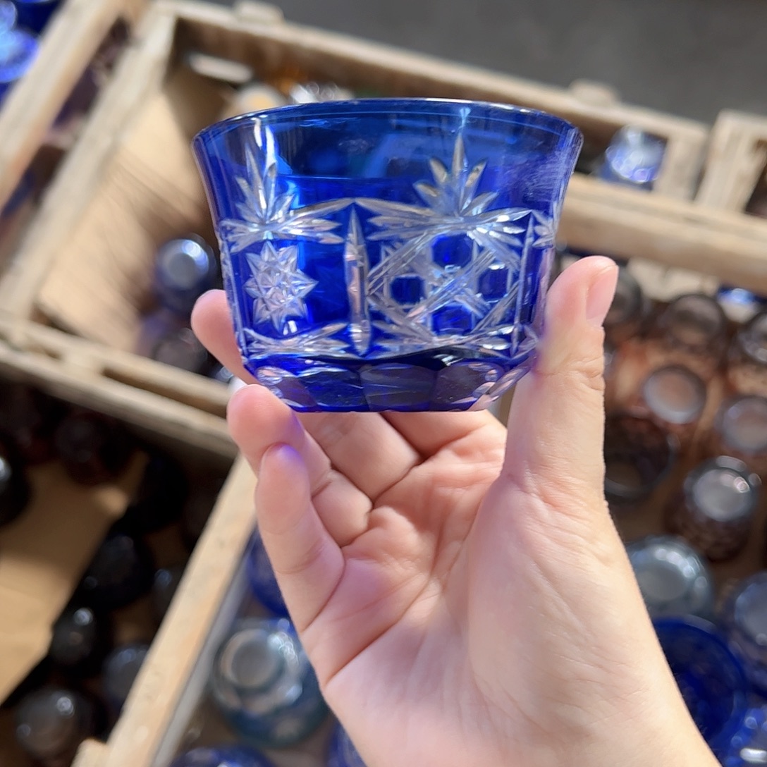 水晶玻璃平底款微瑕一个