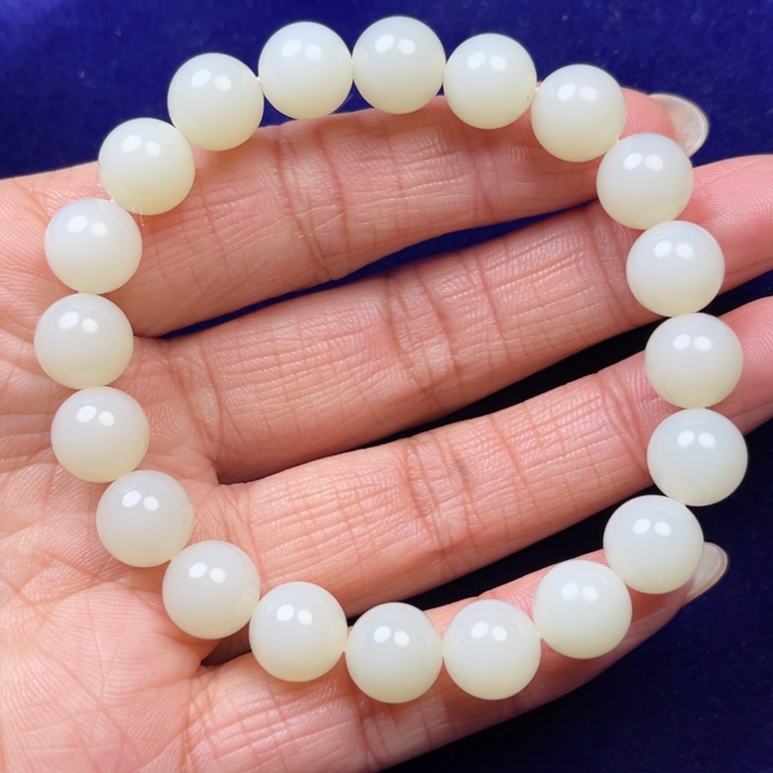 未镶嵌手串和田玉