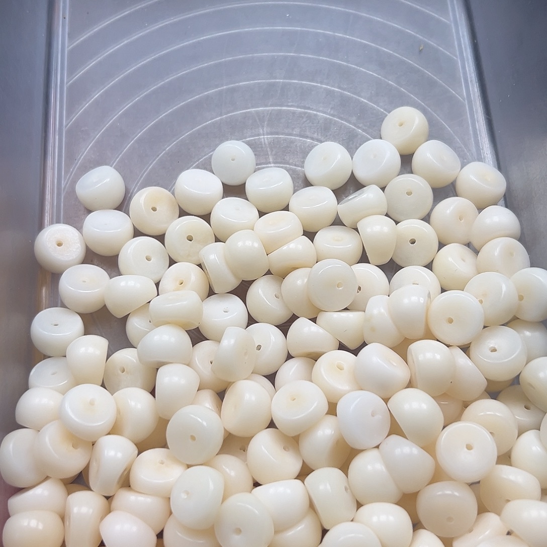 菩提根/象牙果手串180颗白色14蒜瓣微瑕