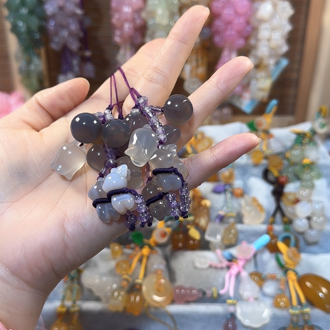 玛瑙/玉髓手机挂件福利款通货料子不挑带有包容点未镶嵌