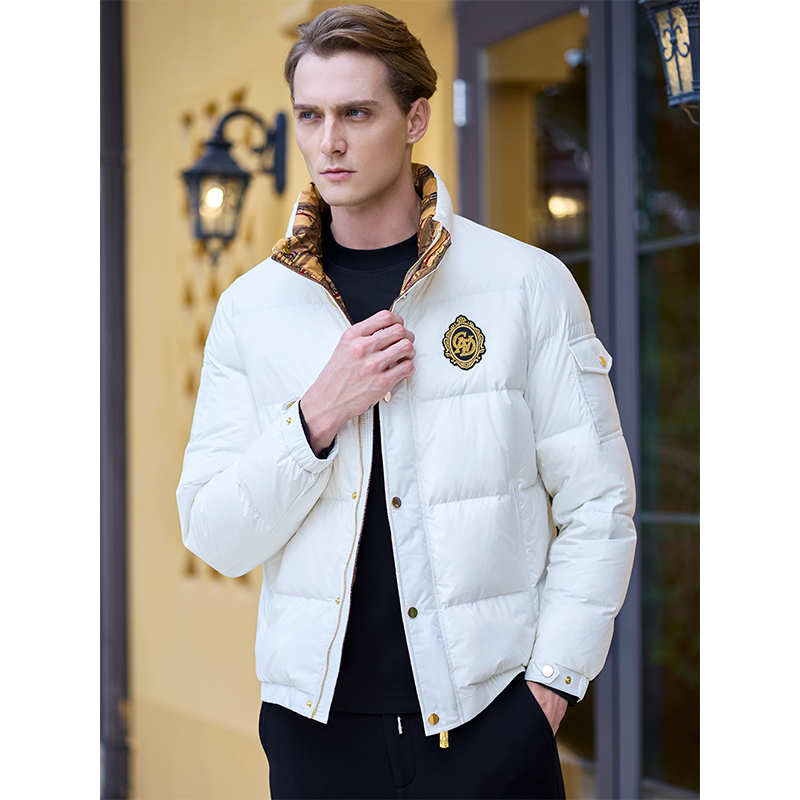 CND卡纳狄尔25秋冬羽绒轻奢欧式格纹绣标商场立领设计感羽绒服