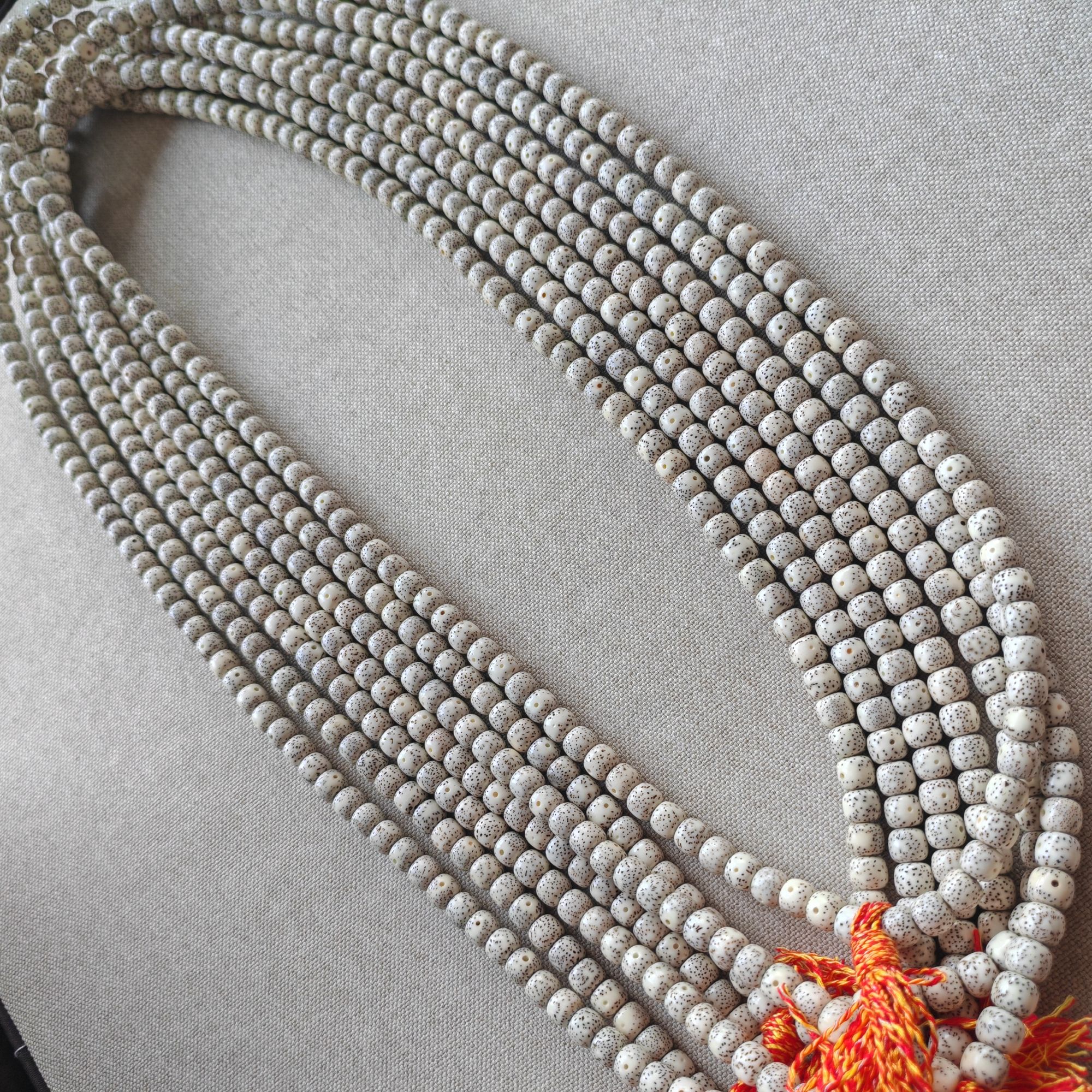 小尺寸海南星月菩提108长串项链手链老型桶珠白色8*7