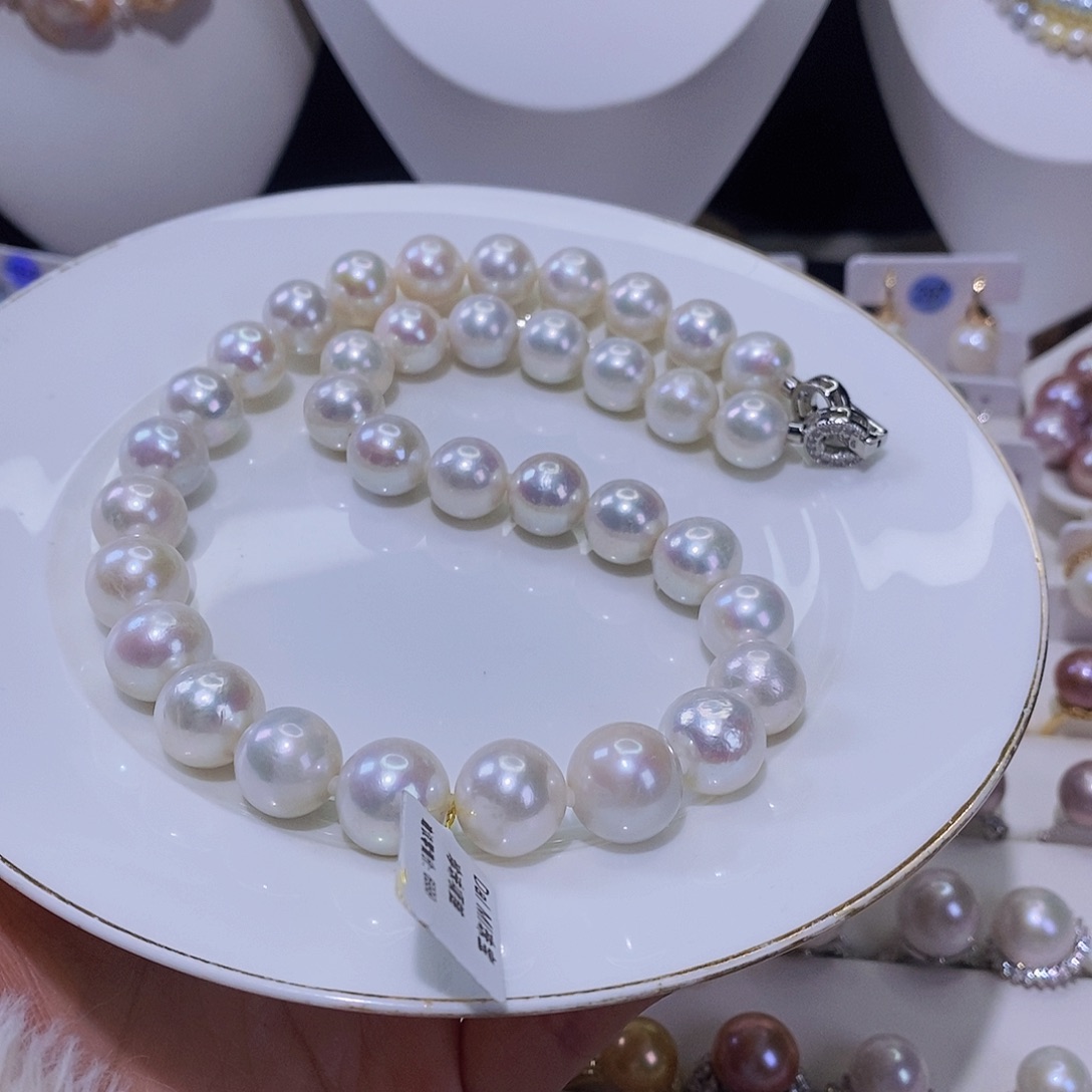 淡水珍珠颈饰未镶嵌熊****?