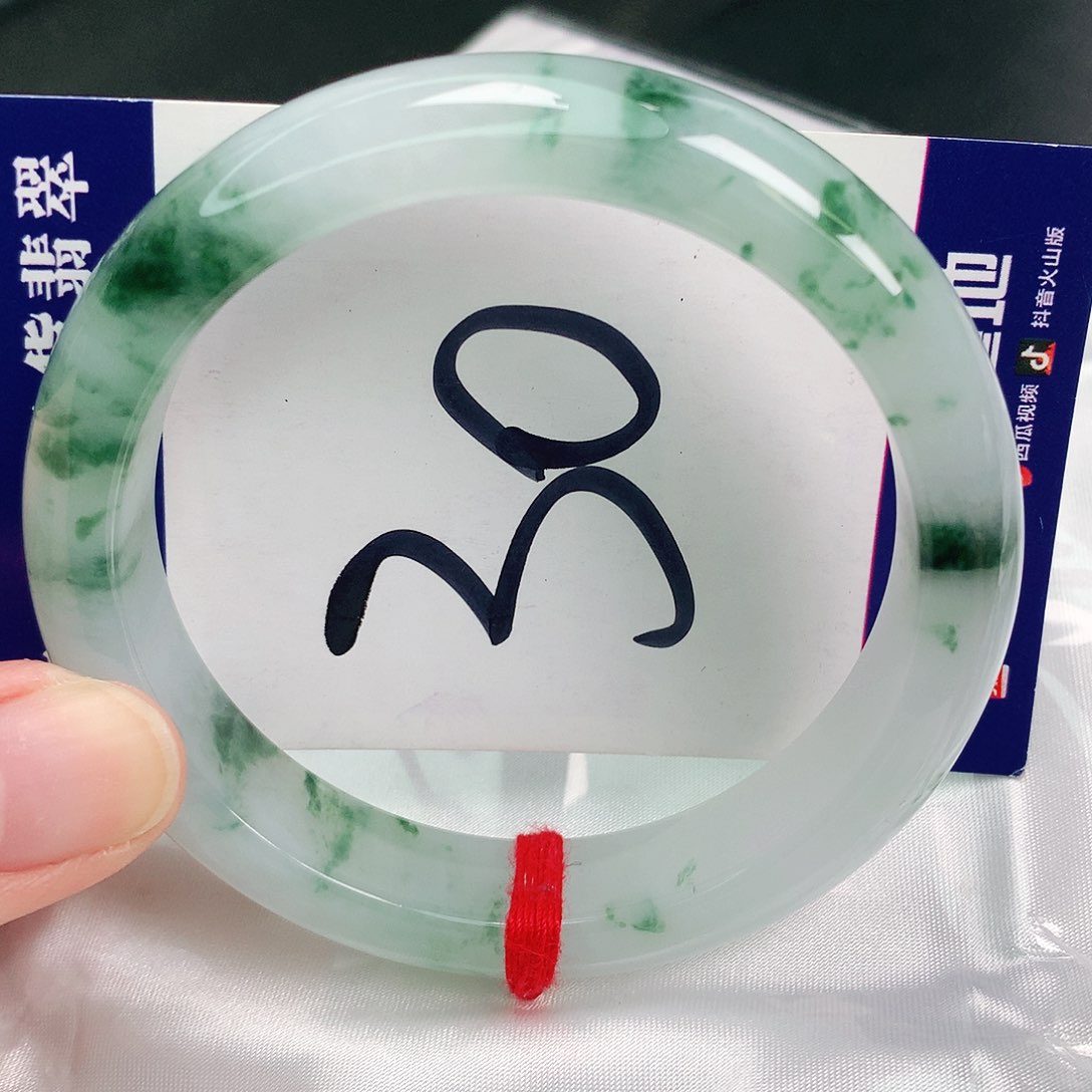 翡翠手镯未镶嵌缅甸天然A货翡翠