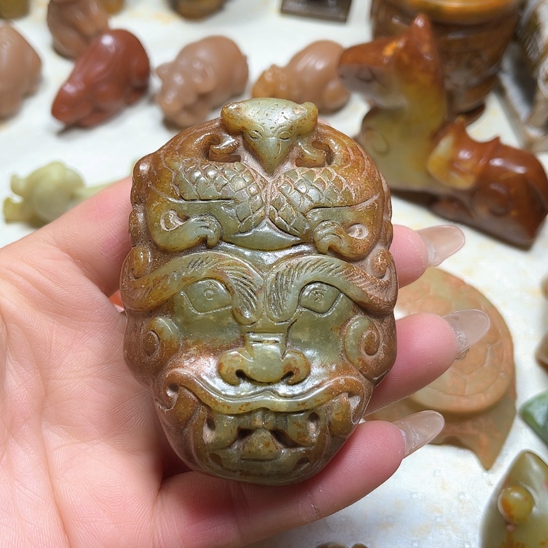 白玉菩提吊坠白玉菩提吊坠