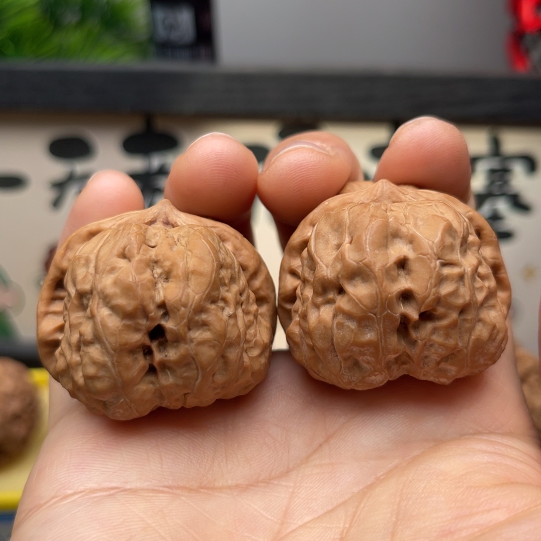 文玩核桃吊坠40蛤蟆头