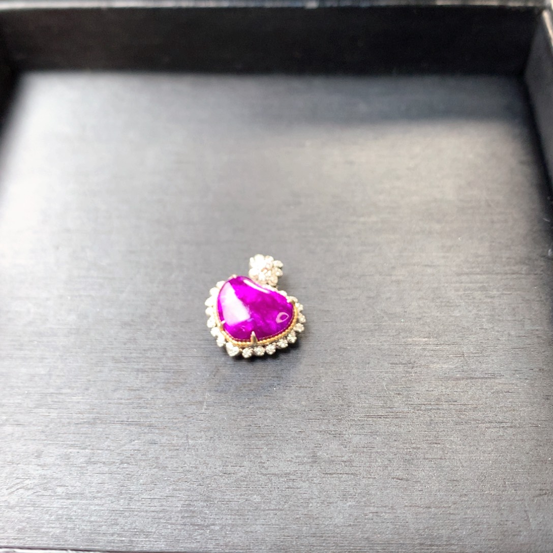 苏纪石（舒俱来）18K金镶嵌吊坠(不含链)