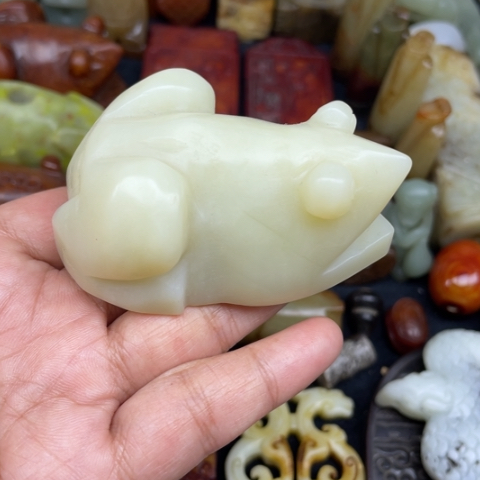 蛇纹石玉未镶嵌颈饰38