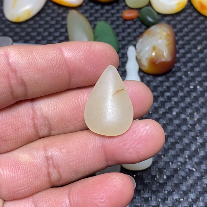 和田玉（白玉）珠宝奇石未镶嵌