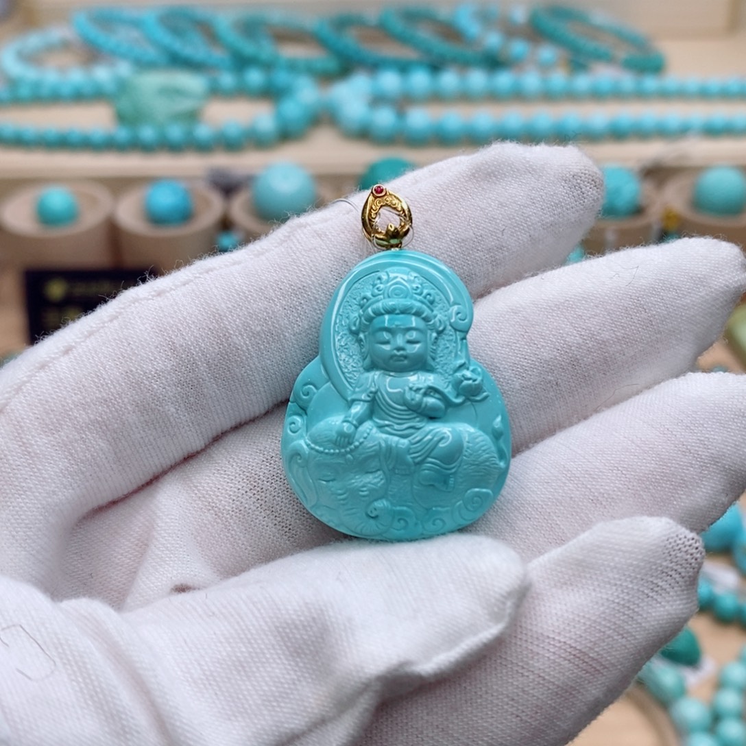 绿松石未镶嵌珠宝奇石