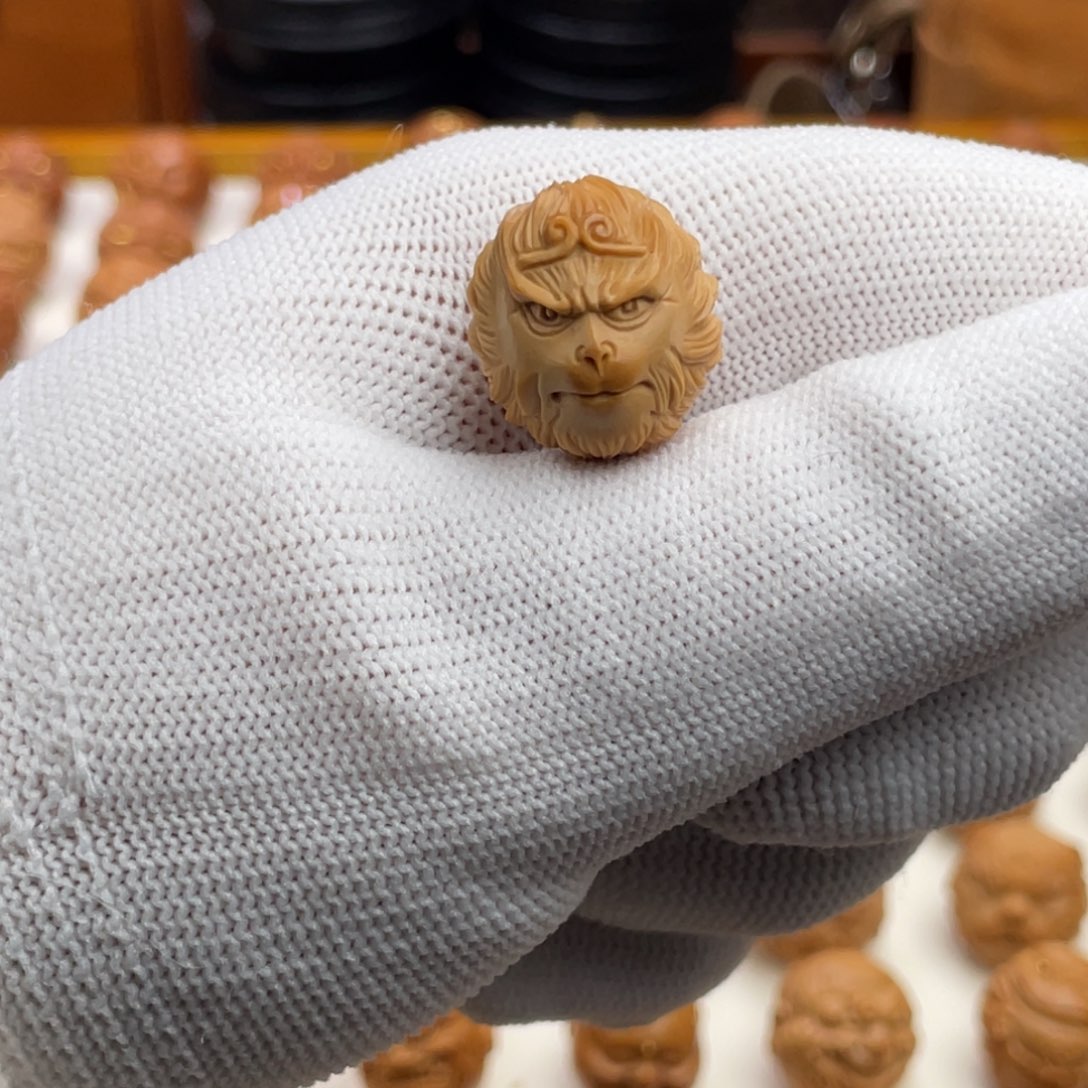 文玩核桃吊坠Z*L猴头核桃雕刻