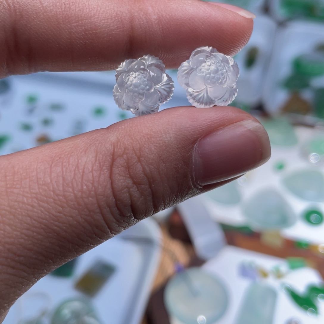 定制翡翠未镶嵌翡翠