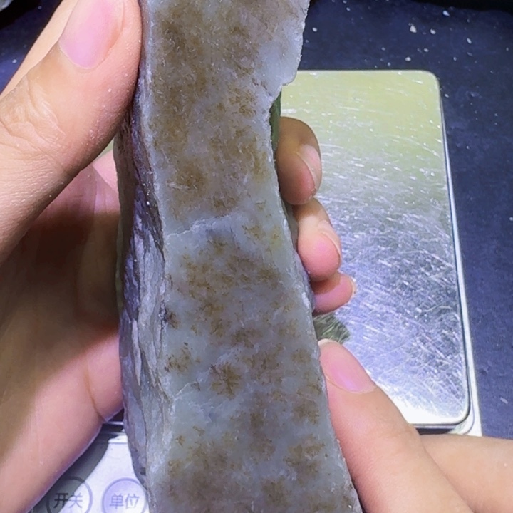 和田玉未镶嵌珠宝半成品