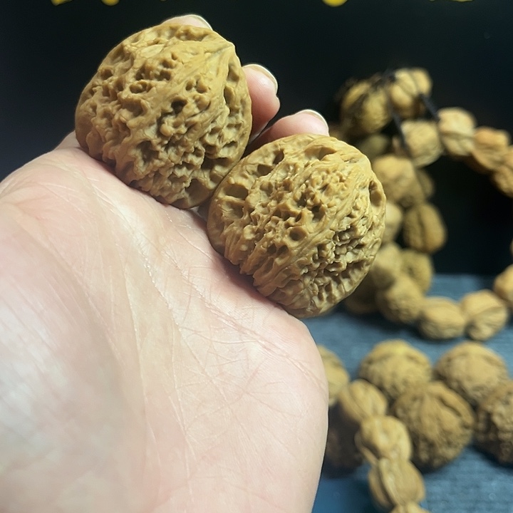 把件文玩核桃三角疆全品42尺