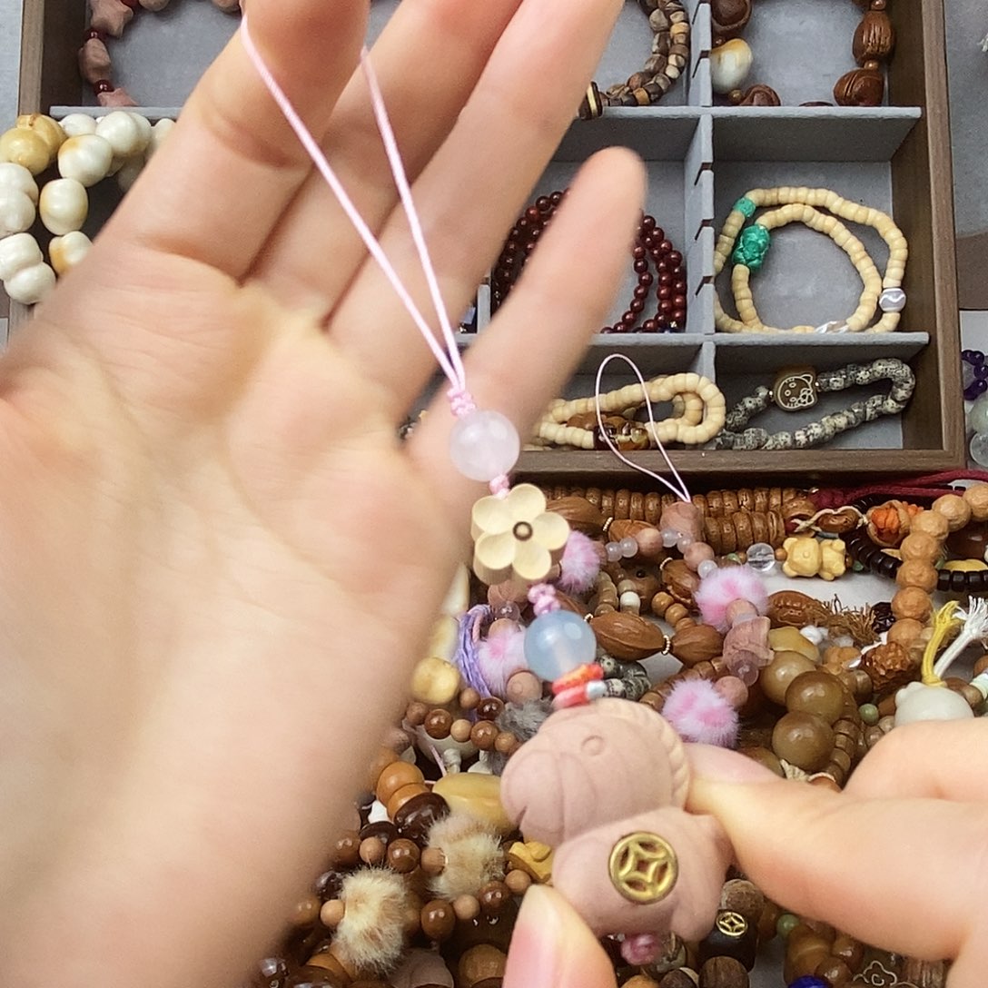 白玉菩提吊坠血小柏挂件小花