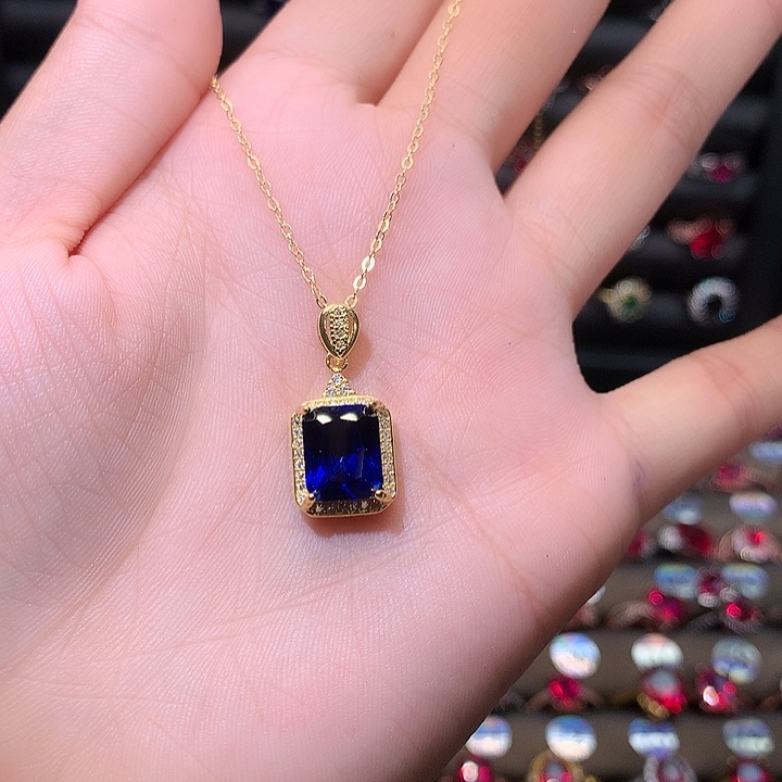 蓝宝石吊坠(赠链)银S925镶嵌1