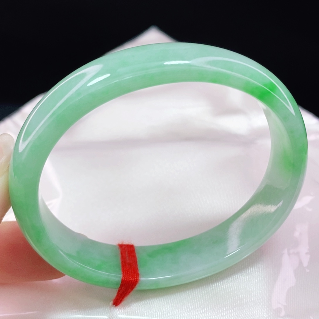 未镶嵌手镯翡翠57贵妃