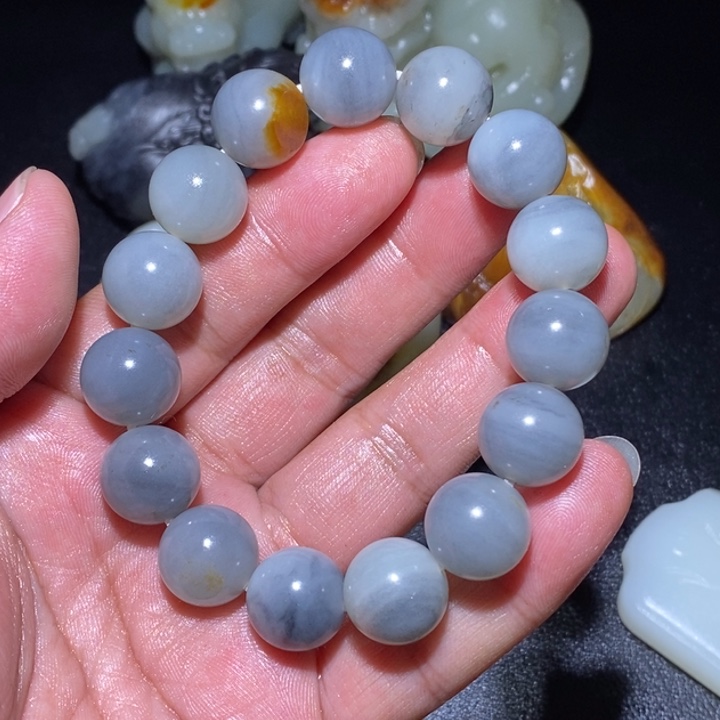 手链未镶嵌和田玉