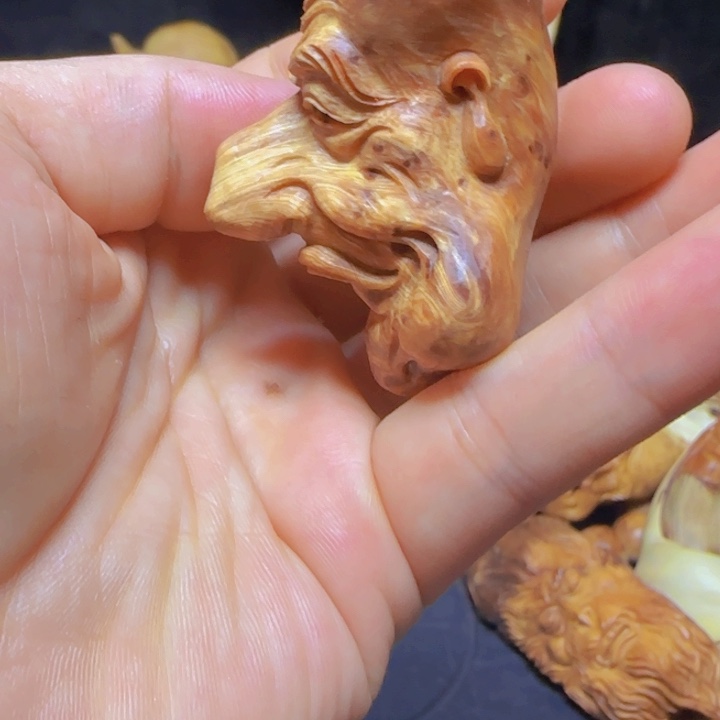 镨***泽柏木（崖柏）手把件还是摆件