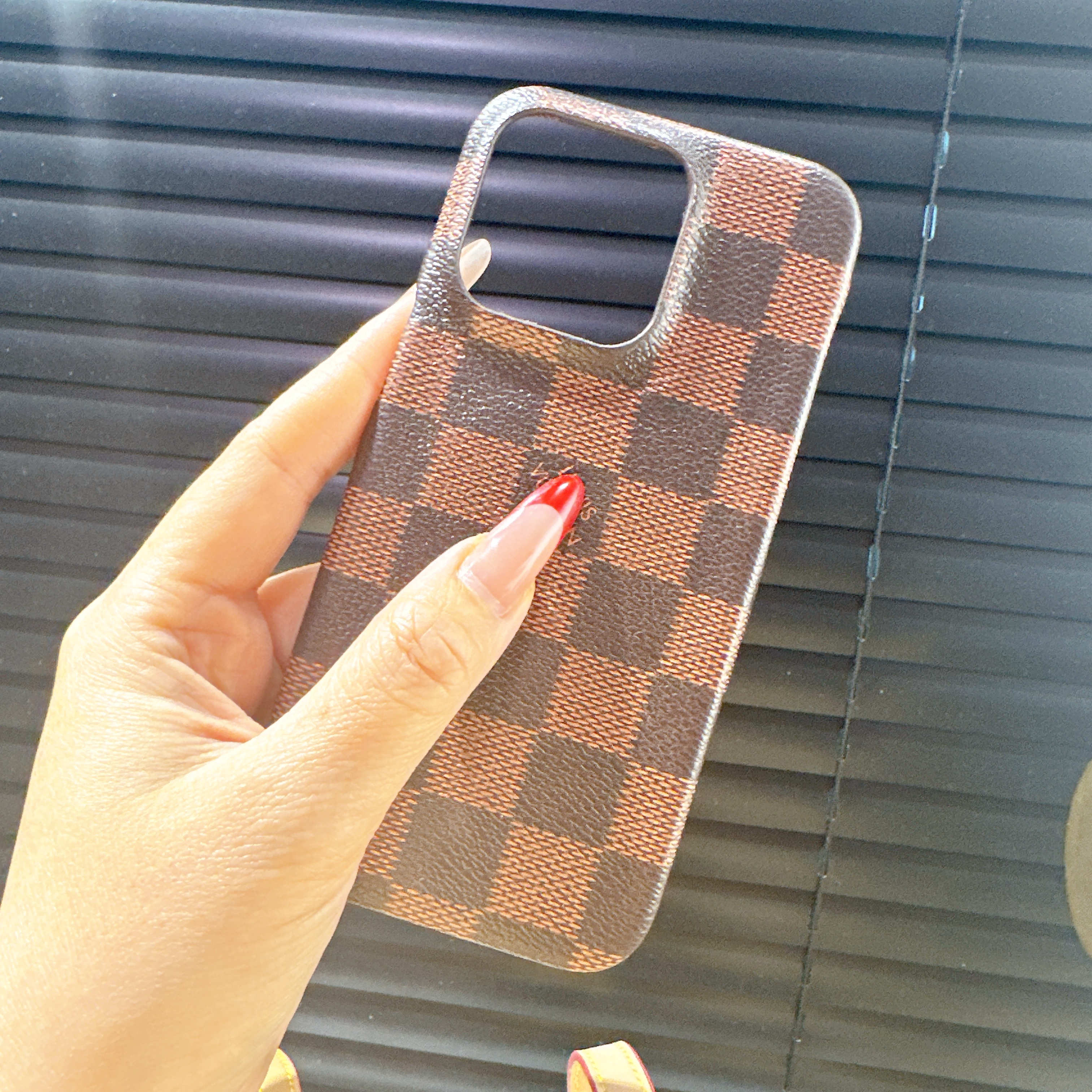 老花全包磁吸壳适用苹果14/13promax手机壳12/11挂脖防摔保护壳