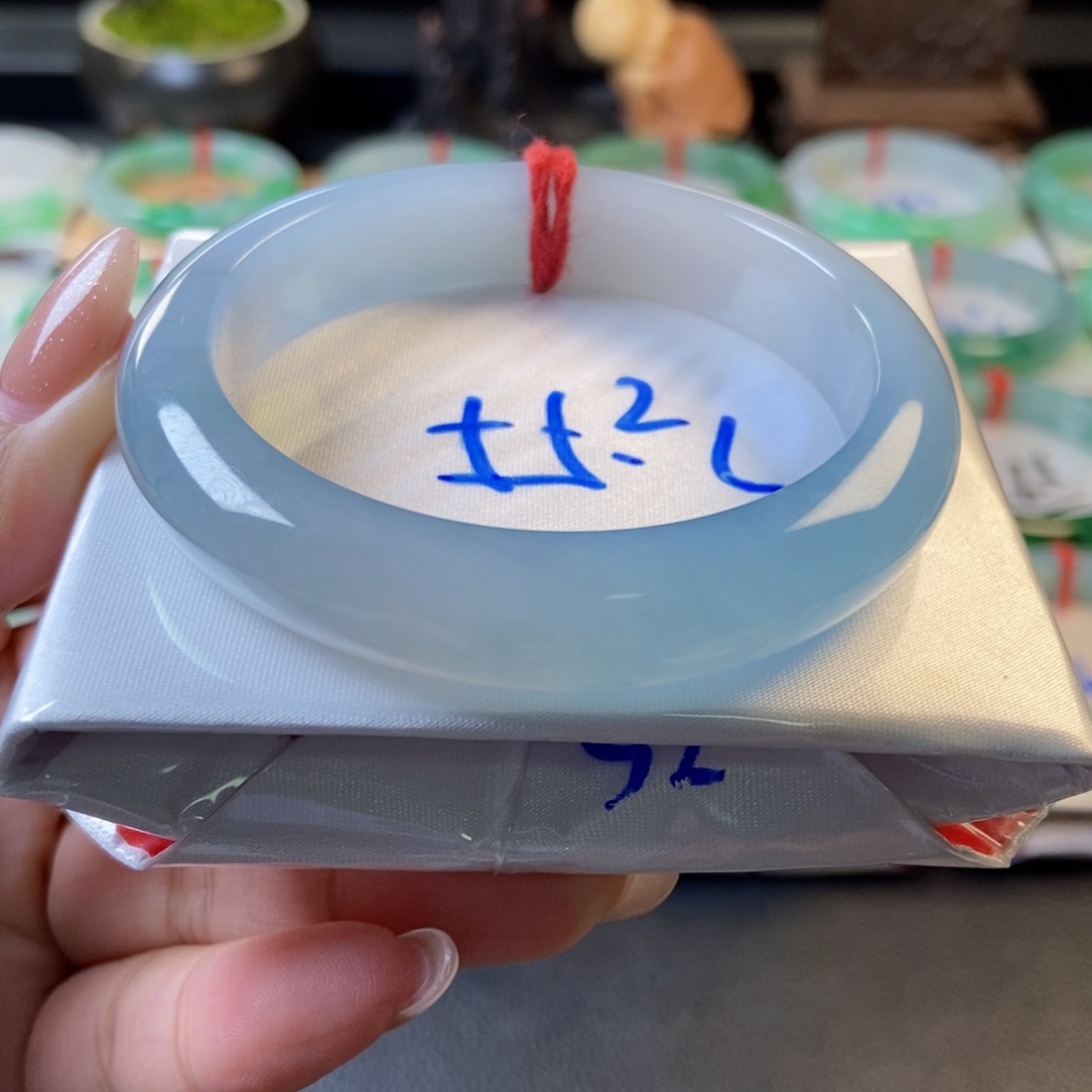 大***花翡翠未镶嵌手镯冰胶蓝