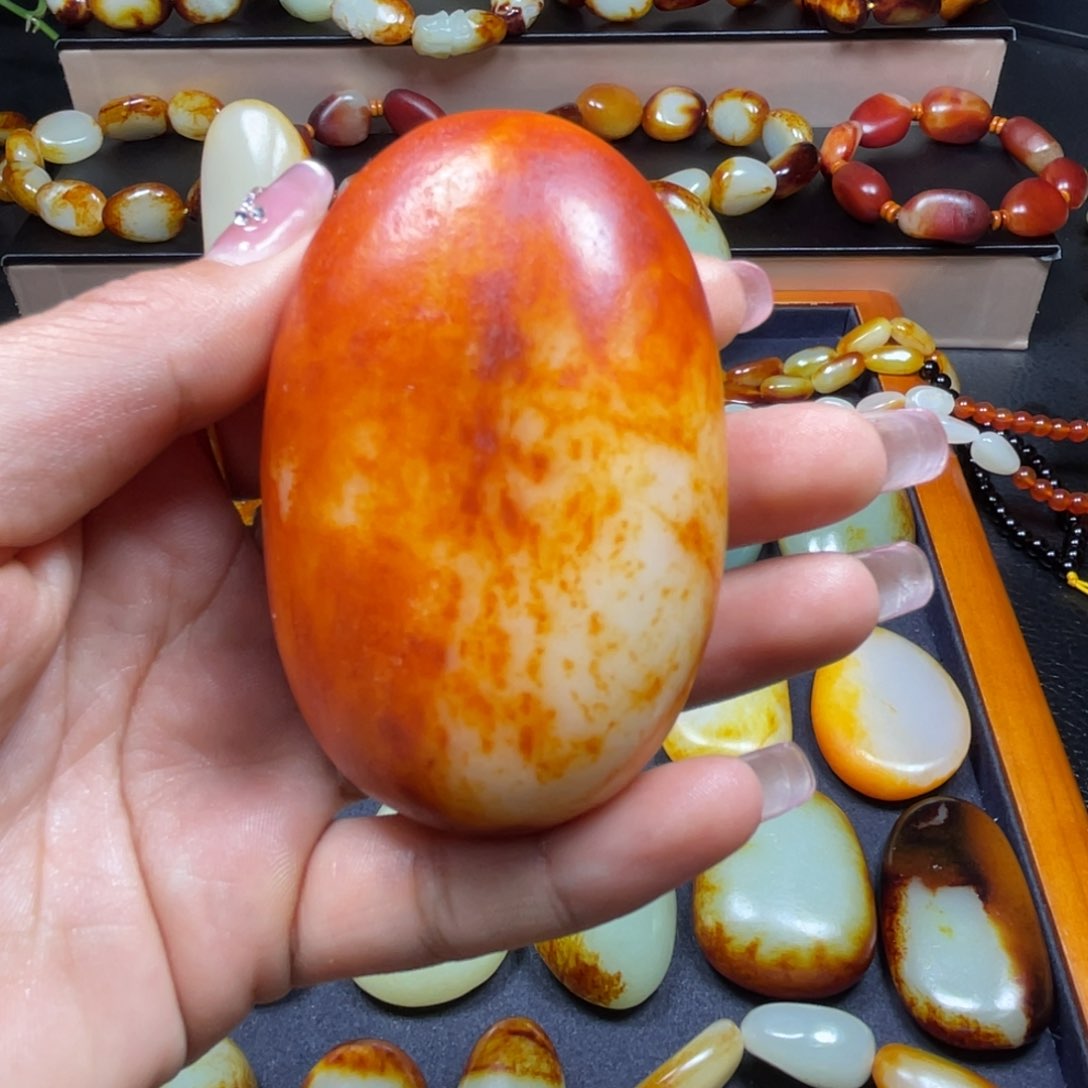 颈饰未镶嵌和田玉飞***?