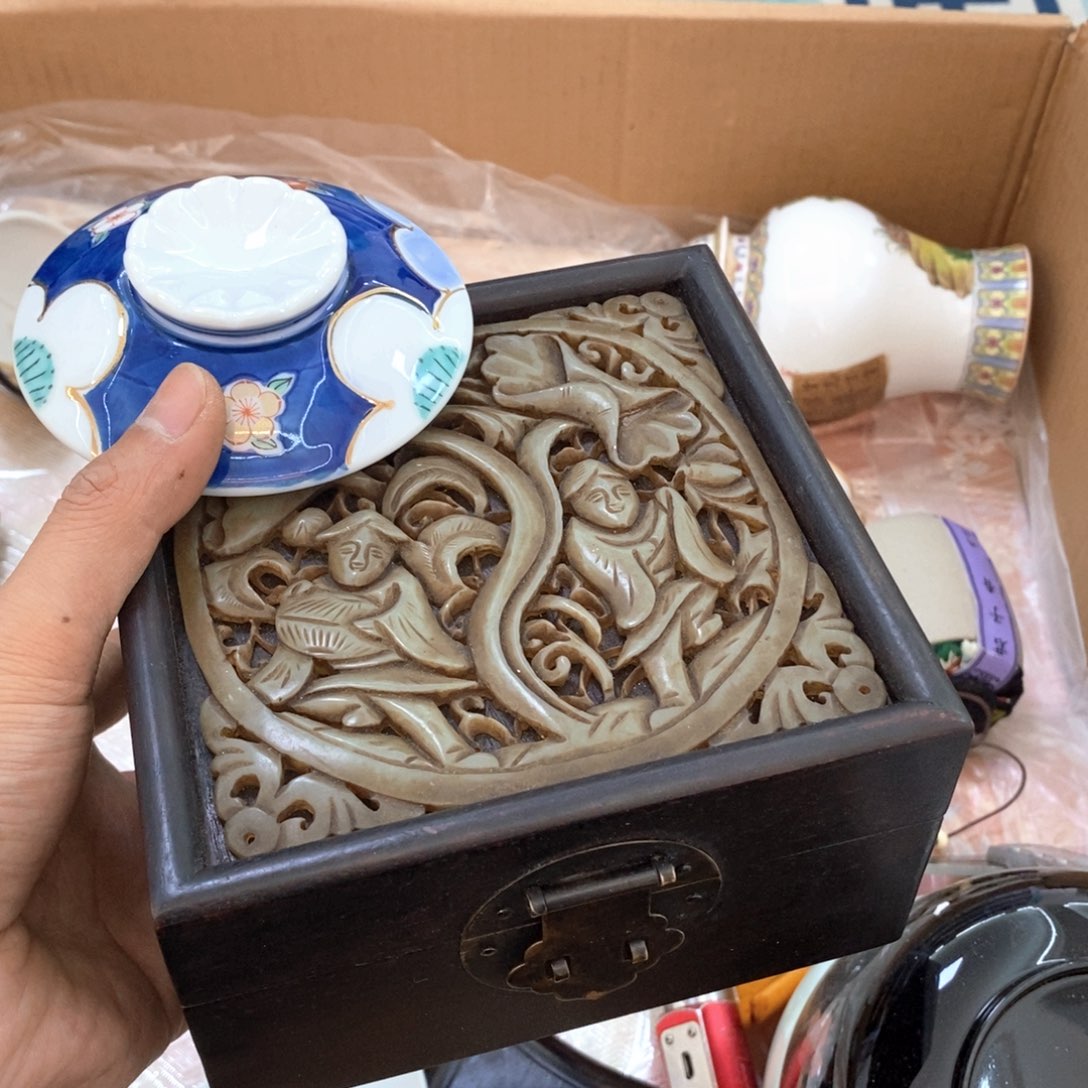 瓷片哈哈哈哈哈哈哈