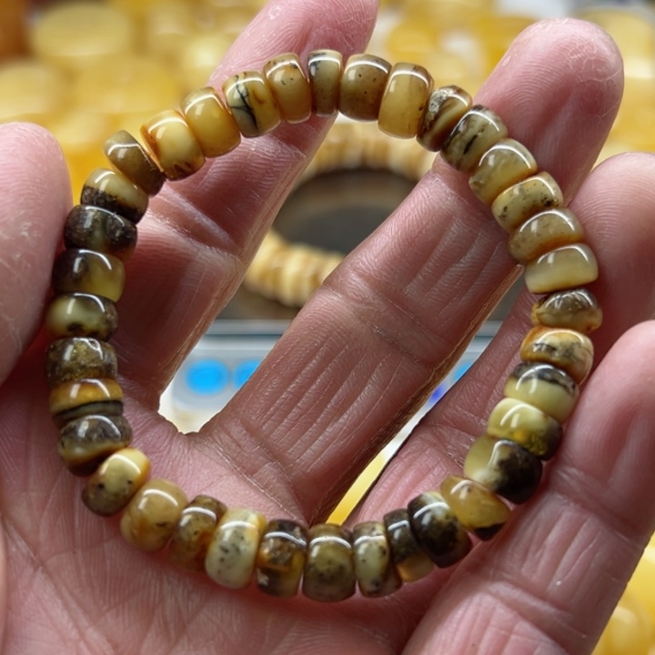 琥珀（矿物珀）手串未镶嵌
