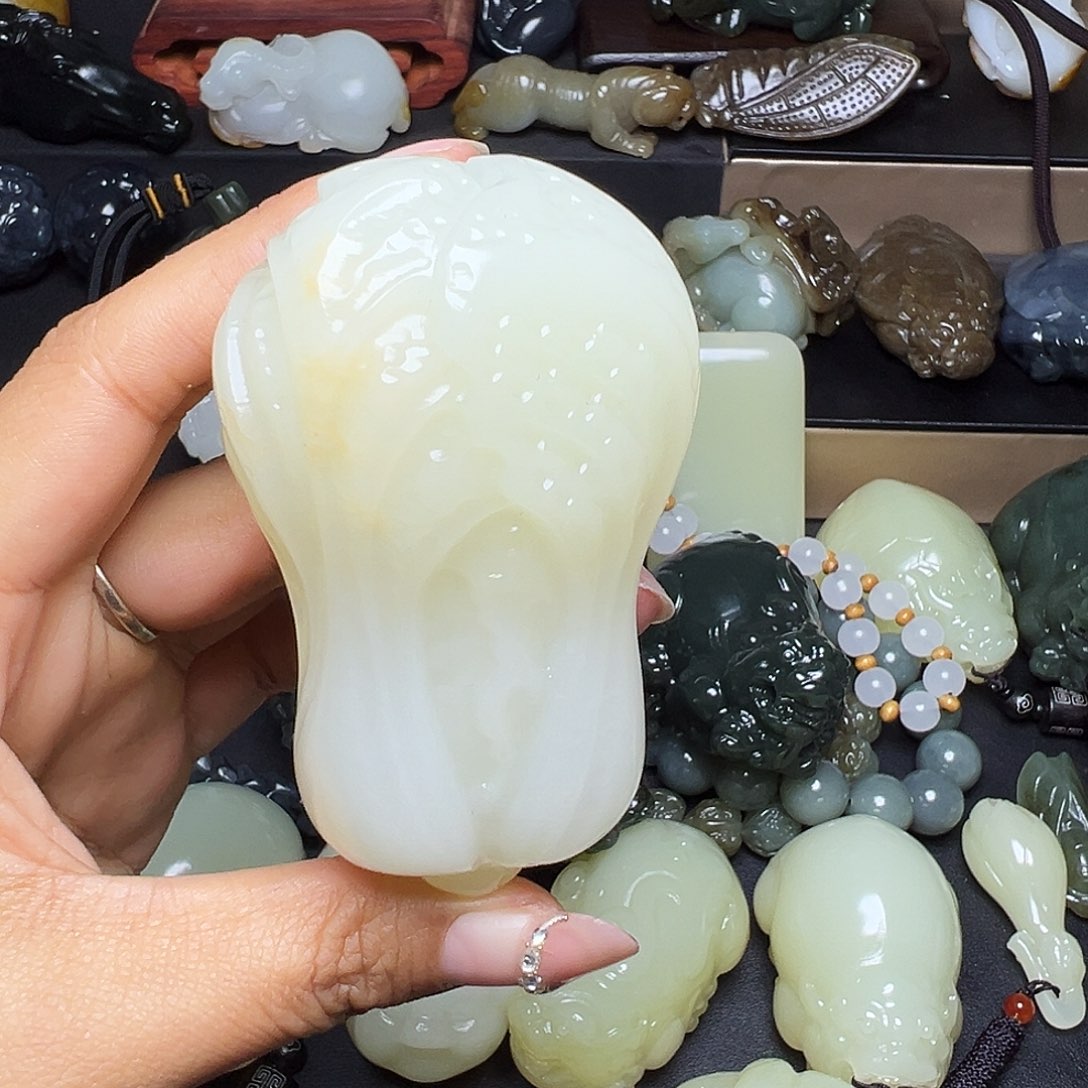 用***8软玉未镶嵌把件新疆天然精品料子