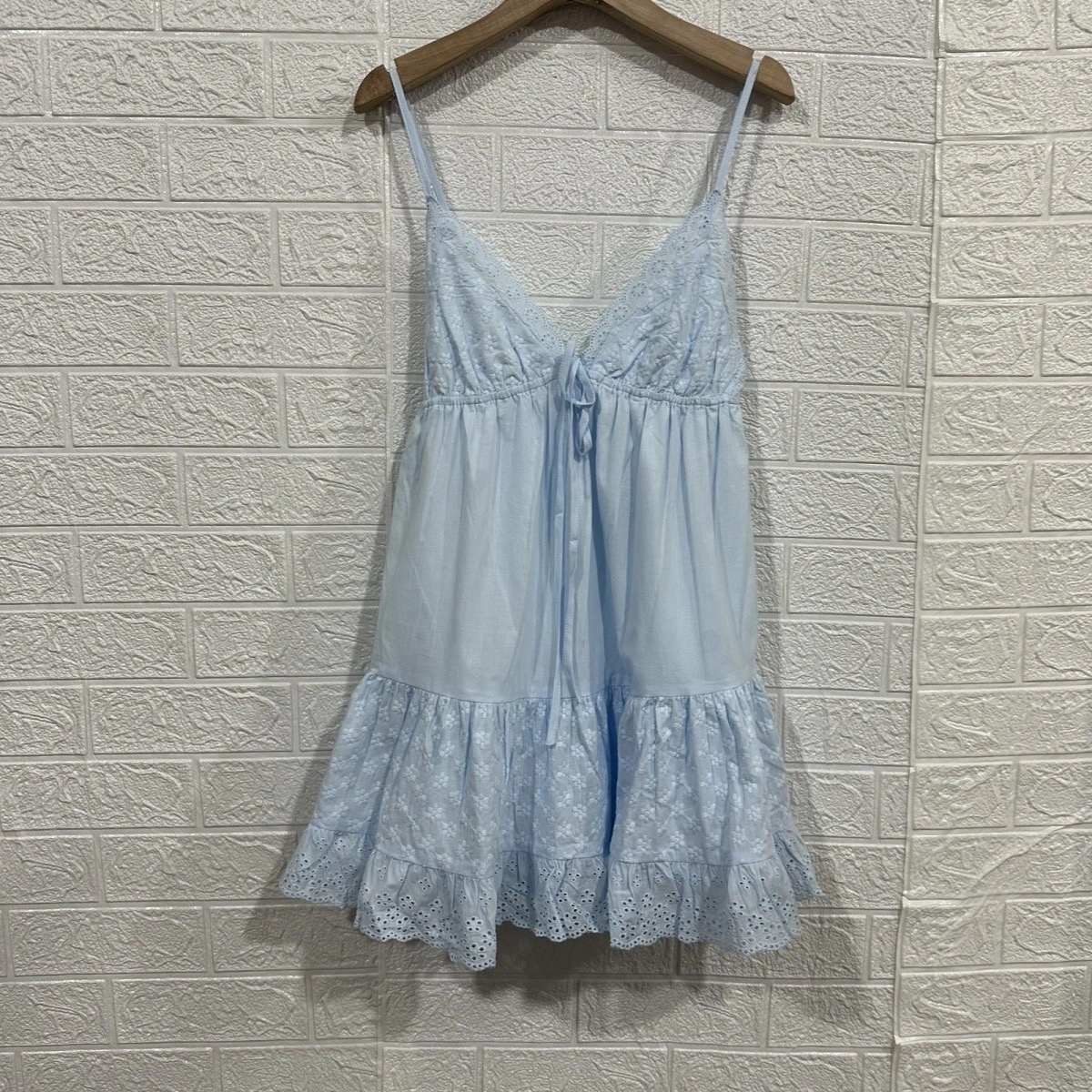 直播专用三色吊带裙