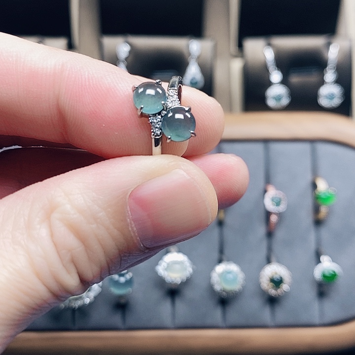 翡翠戒指银S925镶嵌俩蛋面