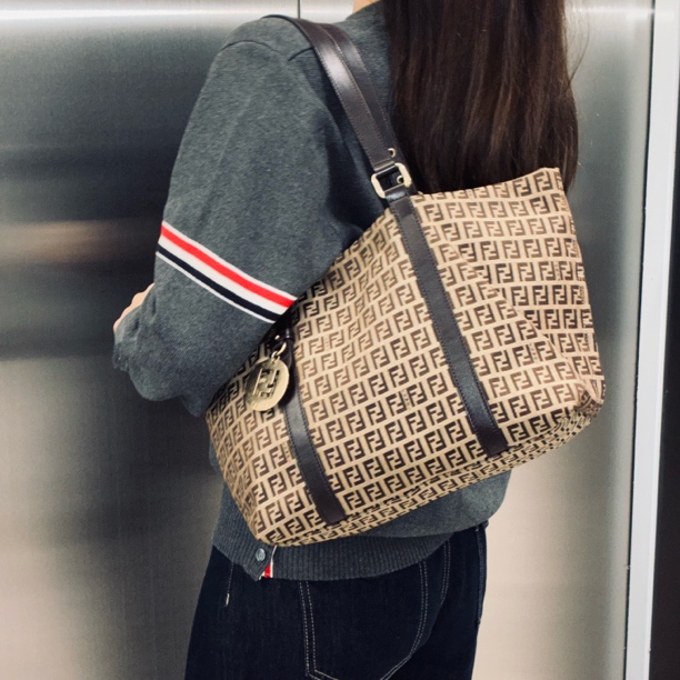 95新 FENDI/芬迪 老花单肩包
