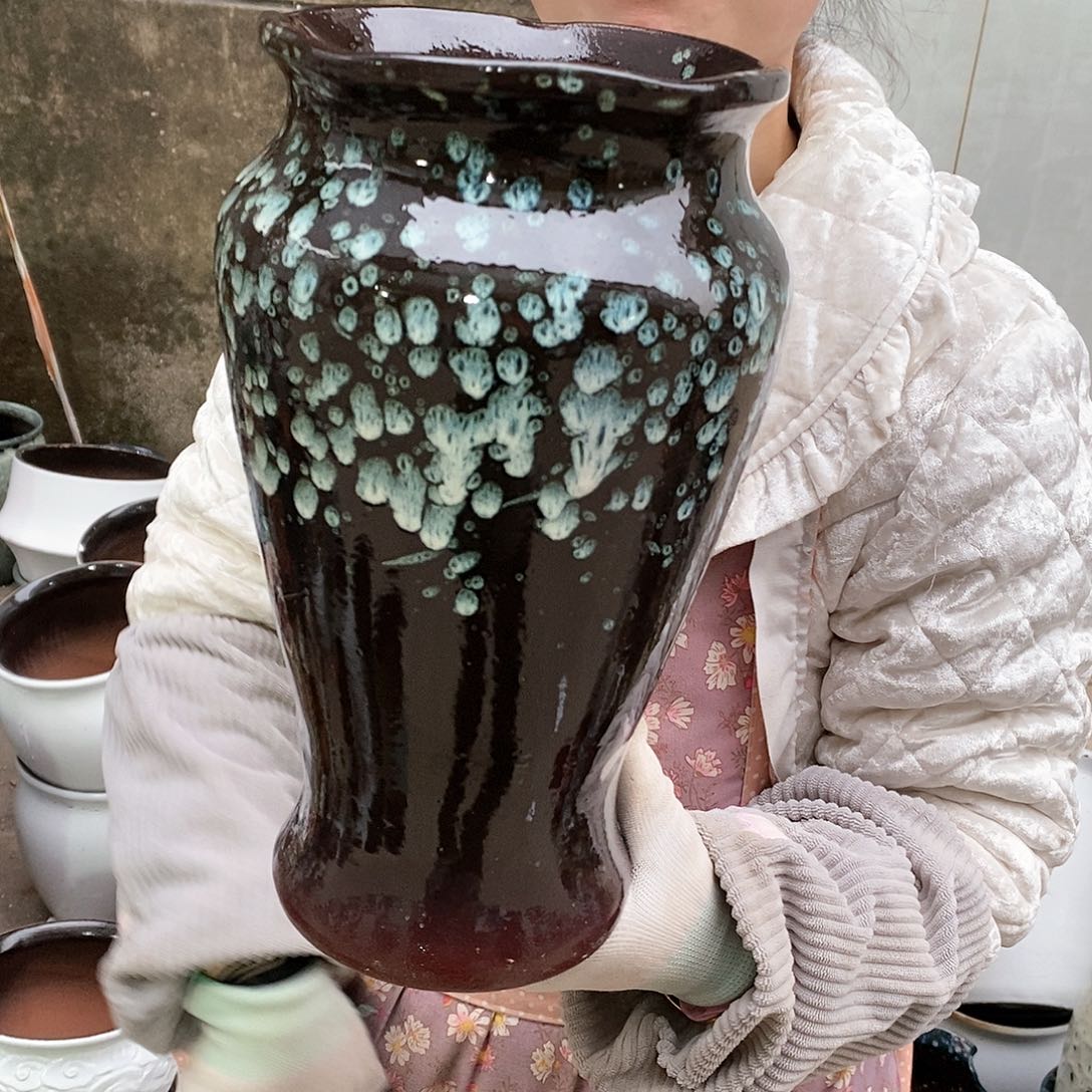 紫砂花盆瑕疵口17高30